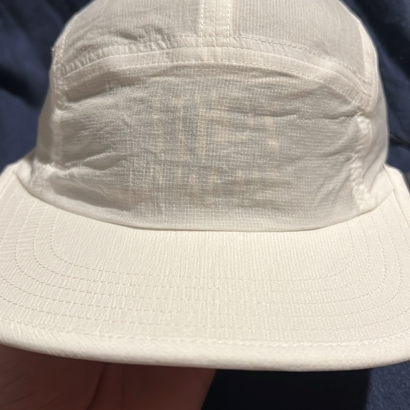 Y-3 REVERSIBLE CAP - Picture 3 of 8